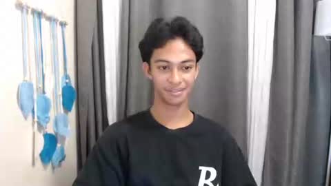 hunk_edward online show from 28, 5, 2026