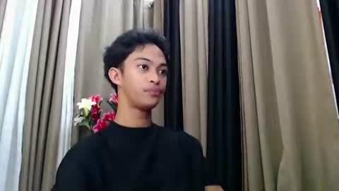 hunk_edward online show from 31, 5, 2026