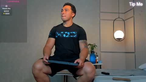 hunk_ryan online show from 10, 1, 2025