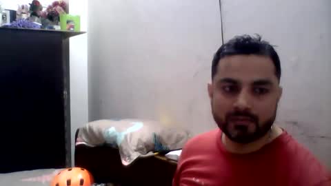 hunkster102 online show from 18, 4, 2026