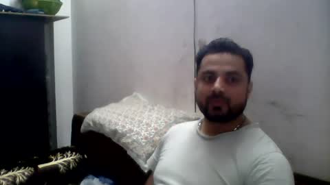hunkster102 online show from 13, 6, 2026