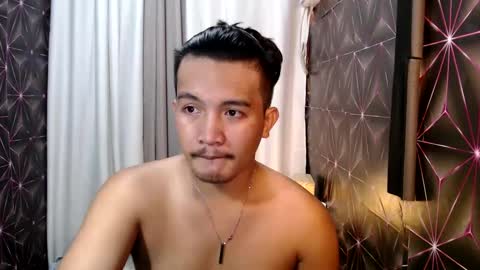 hunkylloyd online show from 20, 2, 2025