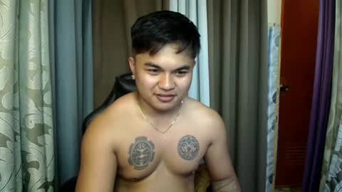 Snapshot of hunkyzeus chatting on 12, 7, 2026 hunkyzeus online show from 12, 7, 2026