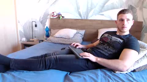 Hunter Bridges online show from 30, 1, 2025