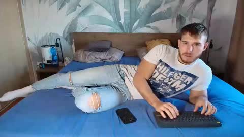 Hunter Bridges online show from 19, 10, 2025