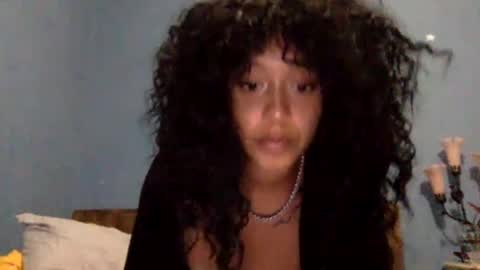 Goddess Hunyy online show from 6, 12, 2024