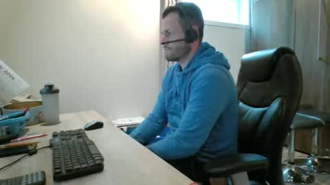 Snapshot of hurley7890 chatting on 26, 5, 2026 hurley7890 online show from 26, 5, 2026