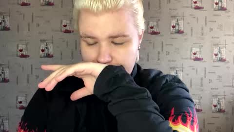 Snapshot of husk_ryan chatting on 30, 9, 2025 Ryan online show from 30, 9, 2025