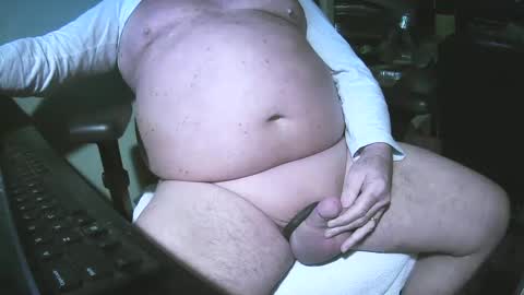 Snapshot of hwait121 chatting on 8, 3, 2025 hwait121 online show from 8, 3, 2025