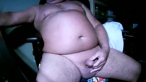 Snapshot of hwait121 chatting on 2, 11, 2025 hwait121 online show from 2, 11, 2025