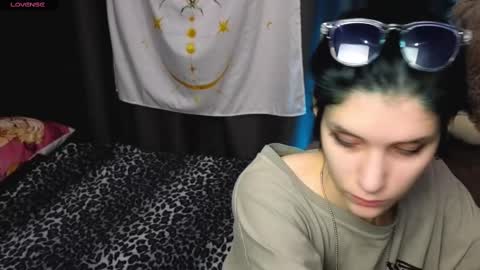 Hyeon Jin online show from 12, 1, 2025