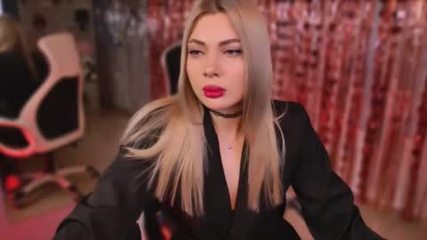 Snapshot of hyileyclark chatting on 6, 2, 2026 hyileyclark online show from 6, 2, 2026