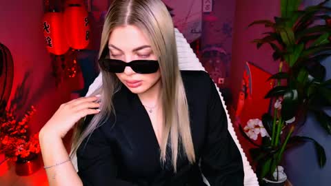 hyileyclark online show from 24, 3, 2026