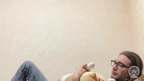 Snapshot of hyperfixation chatting on 7, 11, 2025 hyperfixation online show from 7, 11, 2025