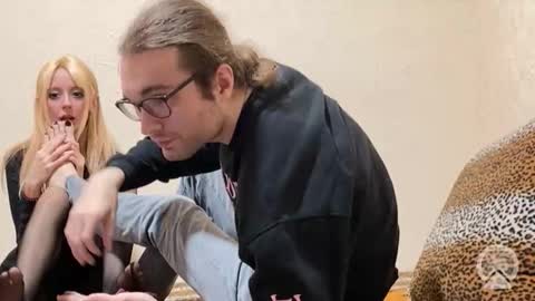 hyperfixation online show from 9, 11, 2025