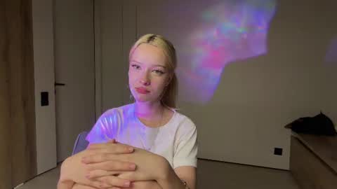 Anny online show from 15, 6, 2026