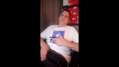 Snapshot of i124nakwitu chatting on 8, 4, 2026 i124nakwitu online show from 8, 4, 2026