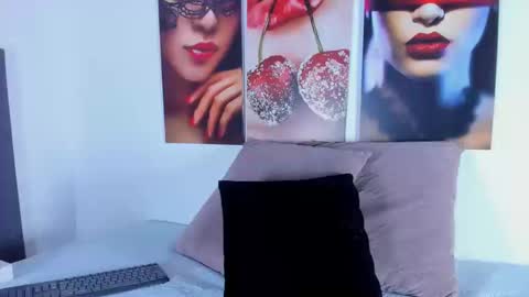 The Dolls online show from 9, 9, 2025