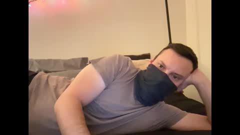 Snapshot of i_o_ro chatting on 10, 12, 2024 i o ro online show from 10, 12, 2024