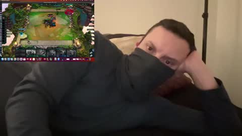 Snapshot of i_o_ro chatting on 18, 12, 2024 i o ro online show from 18, 12, 2024