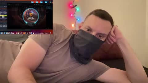 Snapshot of i_o_ro chatting on 5, 1, 2025 i o ro online show from 5, 1, 2025