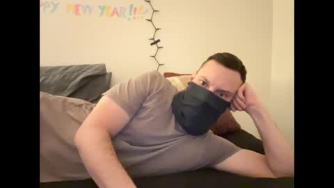 Snapshot of i_o_ro chatting on 5, 1, 2025 i o ro online show from 5, 1, 2025