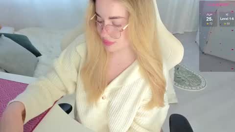 Snapshot of i_want_you_eva chatting on 31, 10, 2025 HiI am EvaPVT is open online show from 31, 10, 2025