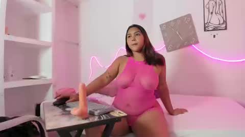 Snapshot of iam_cattaleya chatting on 16, 10, 2025 iam_cattaleya online show from 16, 10, 2025