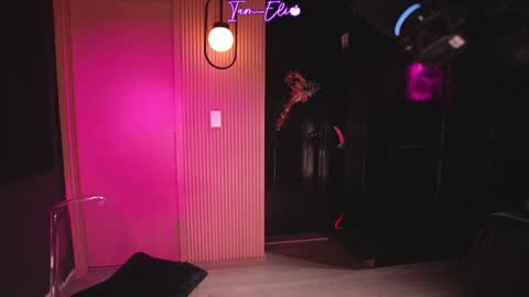       online show from 31, 12, 2024