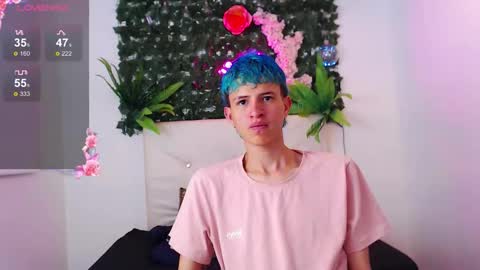 Snapshot of iam_lukas__ chatting on 2, 10, 2025 iam_lukas__ online show from 2, 10, 2025