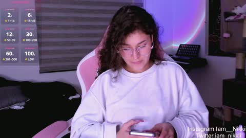 Snapshot of iam_nikki chatting on 5, 12, 2024 On instagram Imm NikkiHelp me reach 100 likes online show from 5, 12, 2024