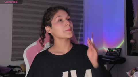 Snapshot of iam_nikki chatting on 10, 1, 2025 On instagram Imm NikkiHelp me reach 100 likes online show from 10, 1, 2025