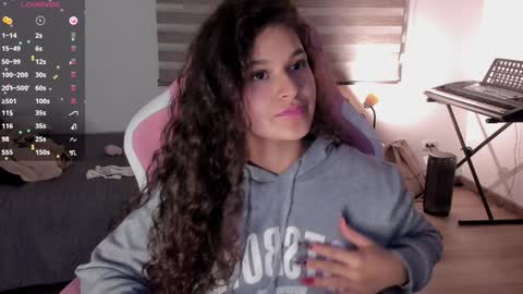 Snapshot of iam_nikki chatting on 16, 1, 2025 On instagram Imm NikkiHelp me reach 100 likes online show from 16, 1, 2025