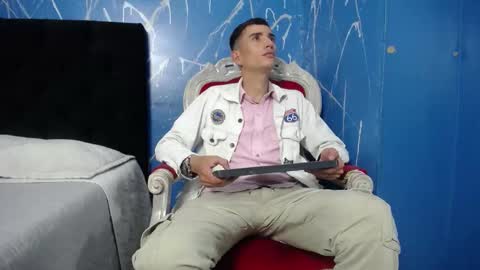 Iam Smith  online show from 10, 2, 2026