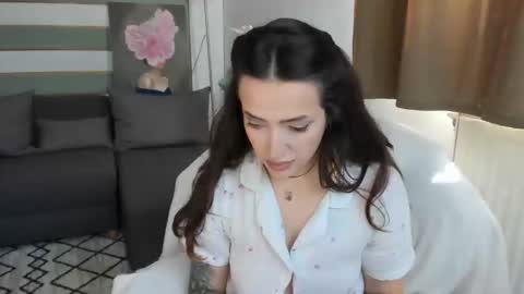 Baby Gal online show from 26, 5, 2026