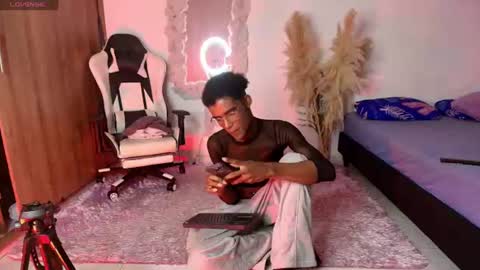 iamandrey_ online show from 15, 6, 2026