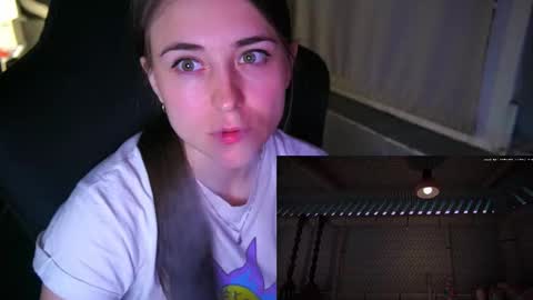 Dervindella online show from 19, 9, 2025