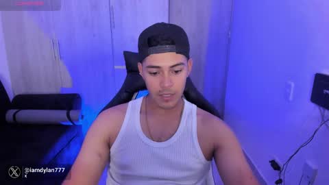 Dylan  independent model  online show from 17, 2, 2025