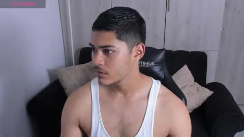 Dylan  independent model  online show from 14, 9, 2025