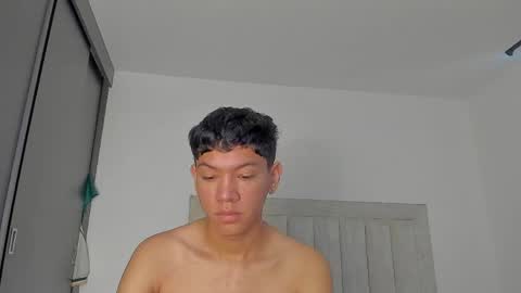 Juliiiiian online show from 1, 4, 2026