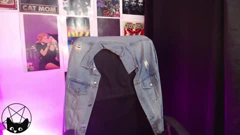 Mari online show from 10, 12, 2024