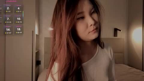 Snapshot of iamyuki_ chatting on 15, 10, 2025 iamyuki_ online show from 15, 10, 2025