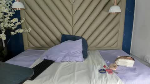 ibbie_ online show from 3, 10, 2025