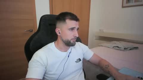 iberian_macho online show from 24, 10, 2025