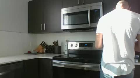 icecreammanx online show from 15, 1, 2026