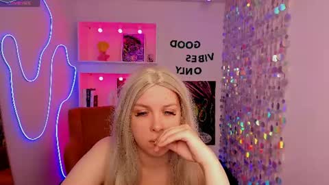 icedafna online show from 1, 7, 2026