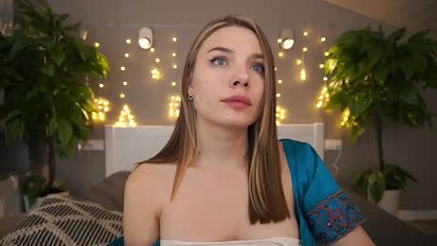 Danielle online show from 31, 12, 2024