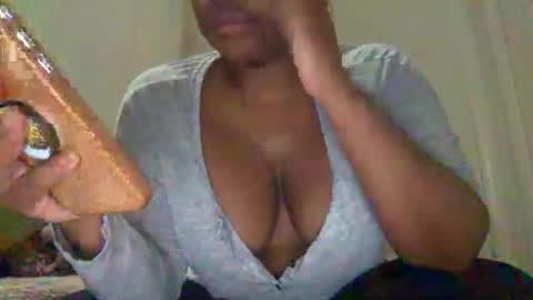 Snapshot of icedcoffeex chatting on 21, 4, 2026 icedcoffeex online show from 21, 4, 2026