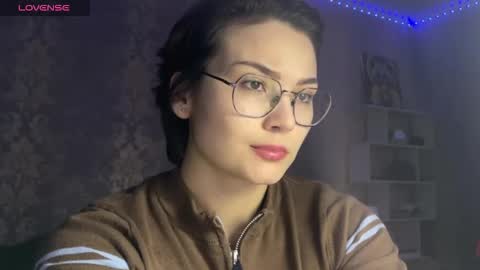 Ksenia online show from 10, 5, 2026