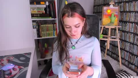 Julia online show from 6, 5, 2026